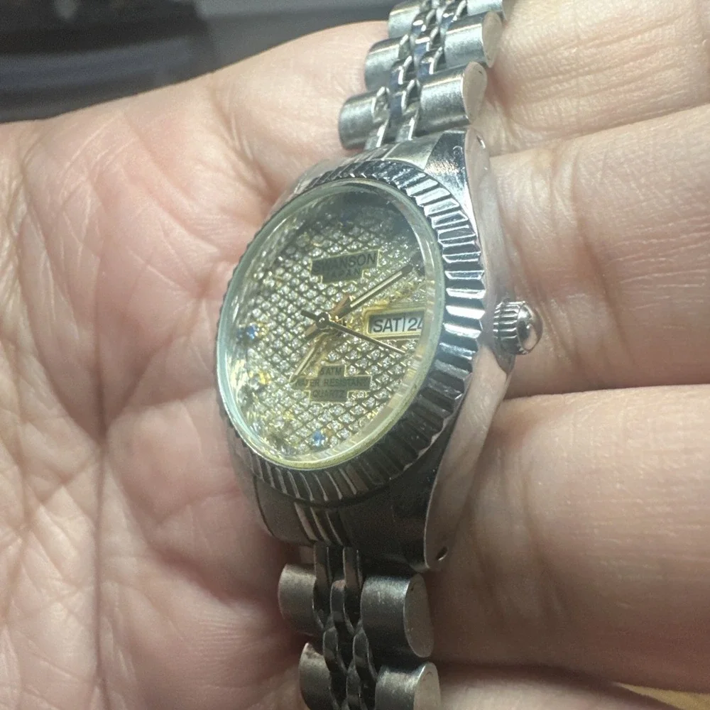 Working SWANSON Miyota Quartz Dainty Womens‎ Watch 26mm Fit 7in New Battery Runs